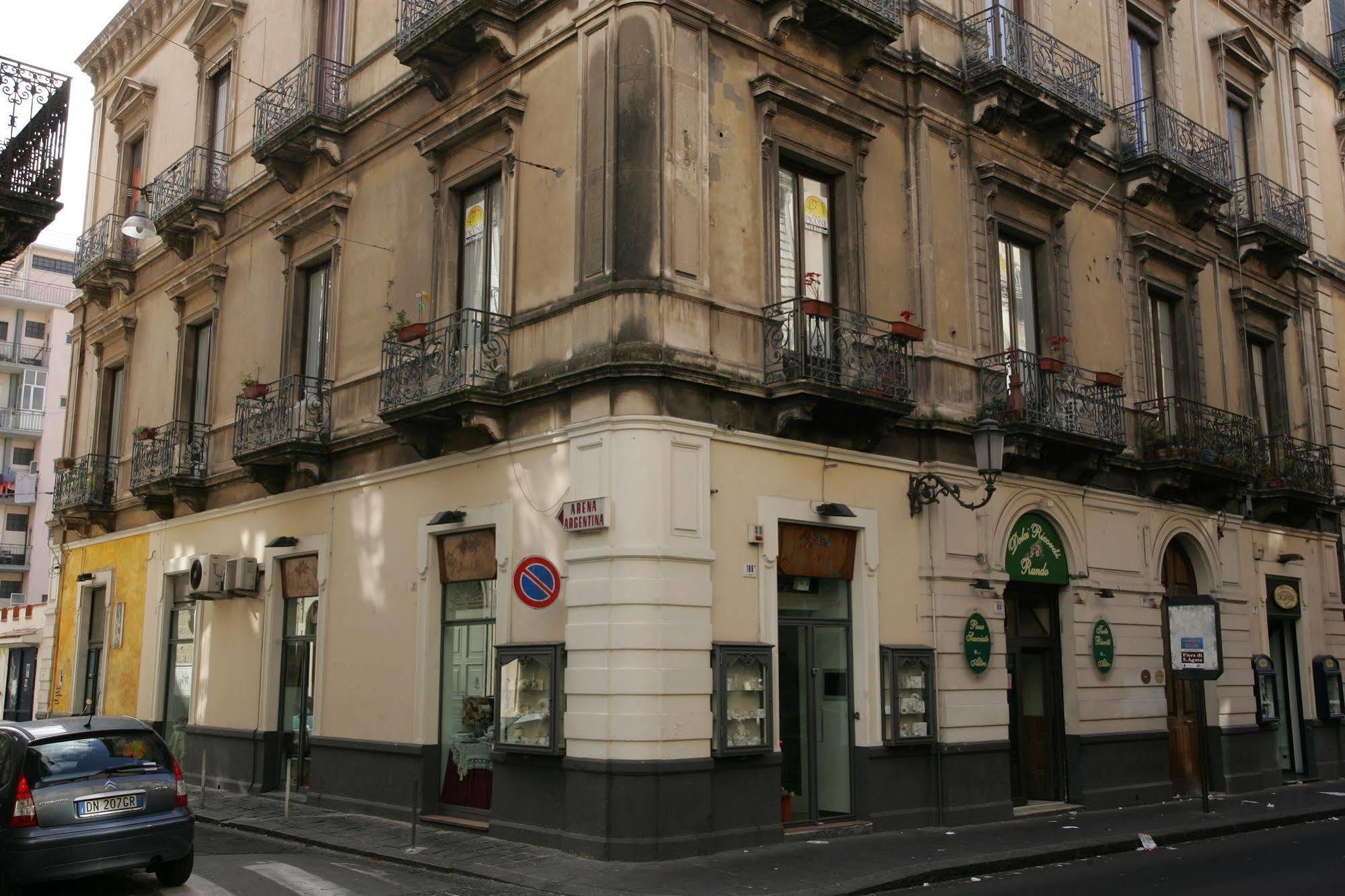 Picone Bed&Breakfast Catania-Fontanarossai nemzetközi repülőtér Kültér fotó
